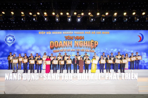 Hưng Thịnh đoạt 3 hạng mục giải thưởng lớn - Ảnh 4. Hưng Thịnh đoạt 3 hạng mục giải thưởng lớn - Ảnh 4.