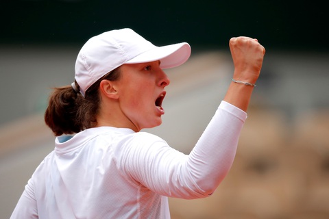 Iga Swiatek: tay vợt mê âm nhạc viết nên lịch sử ở Roland Garros 2020 - Ảnh 1. Iga Swiatek: tay vợt mê âm nhạc viết nên lịch sử ở Roland Garros 2020 - Ảnh 1.