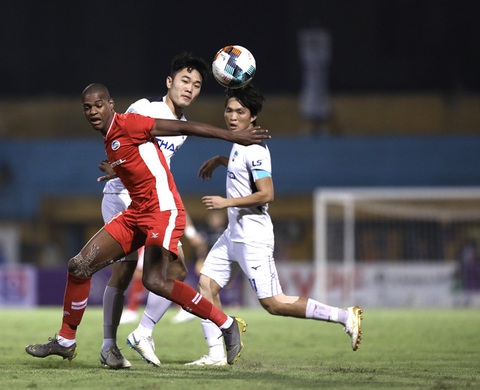 HLV Trương Việt Hoàng: Tôi vẫn chưa nghĩ đến mục tiêu vô địch V-League 2020 - Ảnh 2. HLV Trương Việt Hoàng: Tôi vẫn chưa nghĩ đến mục tiêu vô địch V-League 2020 - Ảnh 2.