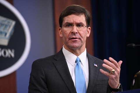 Tổng thống Trump bất ngờ sa thải Bộ trưởng Quốc phòng Mark Esper - Ảnh 1. Tổng thống Trump bất ngờ sa thải Bộ trưởng Quốc phòng Mark Esper - Ảnh 1.
