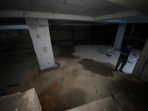 Chủ tịch quận Ba Đình: Nhà phố 5 tầng nổi có 4 tầng hầm ‘phù hợp với quy định’ - Ảnh 1. Chủ tịch quận Ba Đình: Nhà phố 5 tầng nổi có 4 tầng hầm ‘phù hợp với quy định’ - Ảnh 1.