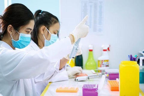Xét nghiệm gen hỗ trợ phòng ngừa ung thư đại trực tràng chủ động - Ảnh 2. Xét nghiệm gen hỗ trợ phòng ngừa ung thư đại trực tràng chủ động - Ảnh 2.
