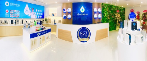 Thế Giới Điện Giải khai trương trung tâm trải nghiệm máy lọc nước ion kiềm - Ảnh 2. Thế Giới Điện Giải khai trương trung tâm trải nghiệm máy lọc nước ion kiềm - Ảnh 2.