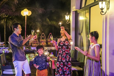 Vinpearl tung siêu bão ưu đãi lớn nhất năm, mua 1 tặng 11 - Ảnh 1. Vinpearl tung siêu bão ưu đãi lớn nhất năm, mua 1 tặng 11 - Ảnh 1.