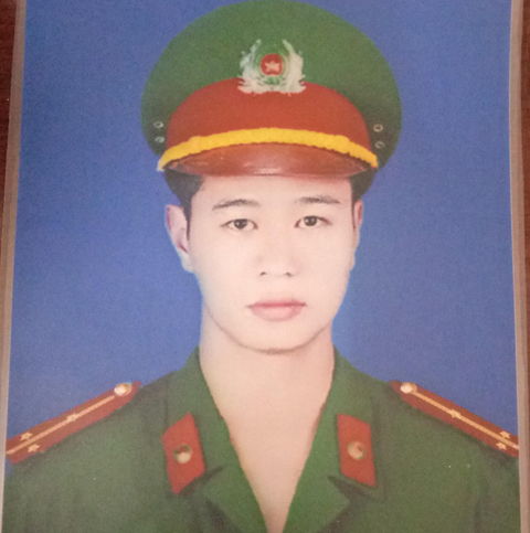 Thượng úy công an bị đánh tử vong khi giải quyết vụ ẩu đả - Ảnh 1. Thượng úy công an bị đánh tử vong khi giải quyết vụ ẩu đả - Ảnh 1.