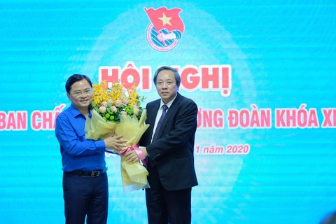 Anh Nguyễn Anh Tuấn được bầu làm bí thư thứ nhất Trung ương Đoàn - Ảnh 3. Anh Nguyễn Anh Tuấn được bầu làm bí thư thứ nhất Trung ương Đoàn - Ảnh 3.