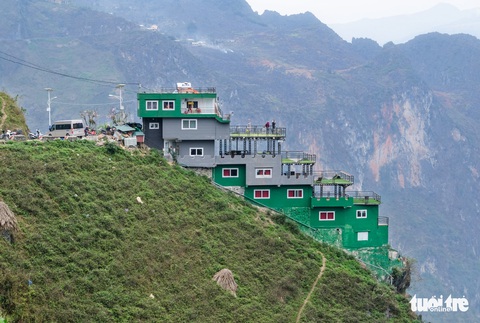 Hà Giang có những mái nhà đặc sắc - Ảnh 9. Hà Giang có những mái nhà đặc sắc - Ảnh 9.