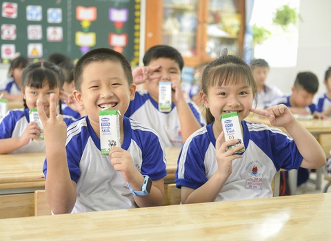 Chương trình sữa học đường TP.HCM mở rộng đến 24 quận, huyện - Ảnh 1. Chương trình sữa học đường TP.HCM mở rộng đến 24 quận, huyện - Ảnh 1.