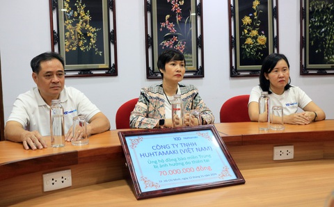 Huhtamaki Việt Nam tiếp sức đồng bào lũ lụt miền Trung - Ảnh 1. Huhtamaki Việt Nam tiếp sức đồng bào lũ lụt miền Trung - Ảnh 1.