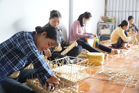 Dạy nghề cho 1 triệu lao động nông thôn mỗi năm - Ảnh 1. Dạy nghề cho 1 triệu lao động nông thôn mỗi năm - Ảnh 1.