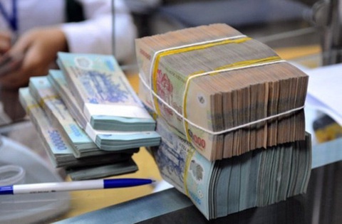 Ưu tiên ngân sách khắc phục thiên tai ở miền Trung, hỗ trợ người dân - Ảnh 1. Ưu tiên ngân sách khắc phục thiên tai ở miền Trung, hỗ trợ người dân - Ảnh 1.