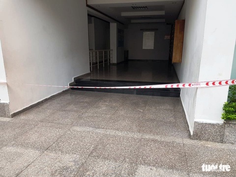 Vụ cô gái bị đứt lìa đầu ở chung cư: Không phải án mạng - Ảnh 2. Vụ cô gái bị đứt lìa đầu ở chung cư: Không phải án mạng - Ảnh 2.
