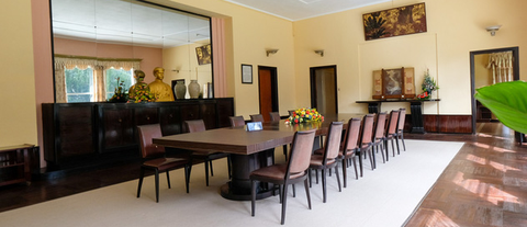 Đại sứ Pháp Nicolas Warnery trao bản sao thiết kế Dinh Bảo Đại cho tỉnh Lâm Đồng - Ảnh 5. Đại sứ Pháp Nicolas Warnery trao bản sao thiết kế Dinh Bảo Đại cho tỉnh Lâm Đồng - Ảnh 5.