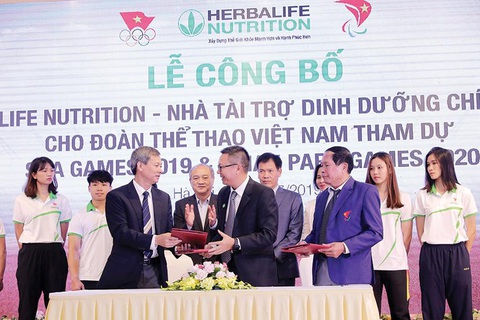 Herbalife Nutrition tổ chức tọa đàm trực tuyến về tăng cường sự tập trung tinh thần và tự tin. - Ảnh 2. Herbalife Nutrition tổ chức tọa đàm trực tuyến về tăng cường sự tập trung tinh thần và tự tin. - Ảnh 2.