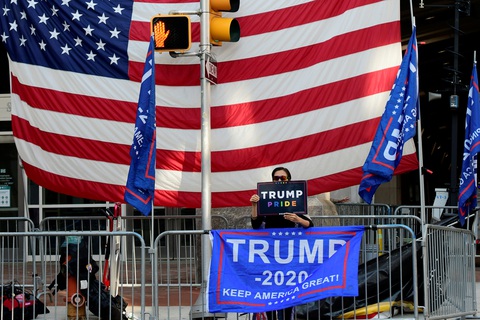 Thẩm phán Pennsylvania ra phán quyết có lợi cho ông Trump, bác bỏ lệnh một bộ trưởng - Ảnh 1. Thẩm phán Pennsylvania ra phán quyết có lợi cho ông Trump, bác bỏ lệnh một bộ trưởng - Ảnh 1.