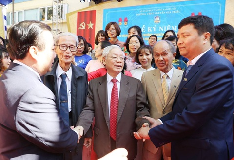 Tổng bí thư, Chủ tịch nước Nguyễn Phú Trọng về thăm trường cũ - Ảnh 2. Tổng bí thư, Chủ tịch nước Nguyễn Phú Trọng về thăm trường cũ - Ảnh 2.
