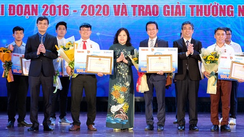 Tôn vinh ý tưởng vì giáo dục - Ảnh 1. Tôn vinh ý tưởng vì giáo dục - Ảnh 1.