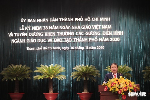 TP.HCM tuyên dương 124 gương điển hình ngành giáo dục - Ảnh 2. TP.HCM tuyên dương 124 gương điển hình ngành giáo dục - Ảnh 2.