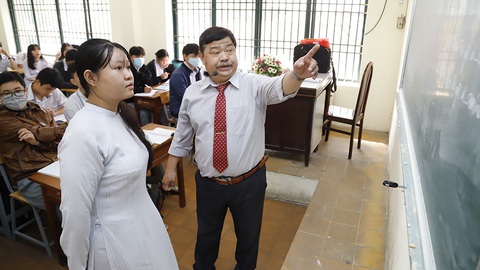 Yêu nghề dạy học - Kỳ 1: Ba thế hệ cùng làm nhà giáo - Ảnh 3. Yêu nghề dạy học - Kỳ 1: Ba thế hệ cùng làm nhà giáo - Ảnh 3.
