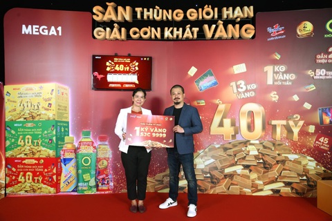 Hiện thực hóa ước mơ ý nghĩa nhờ trúng 1kg vàng khi uống nước giải khát - Ảnh 1. Hiện thực hóa ước mơ ý nghĩa nhờ trúng 1kg vàng khi uống nước giải khát - Ảnh 1.