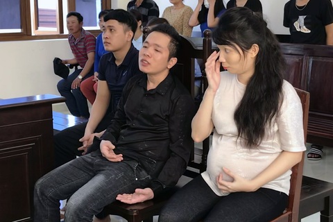 Bị cáo mang bầu 9 tháng bị tuyên 7 năm tù do buôn bán ma túy - Ảnh 1. Bị cáo mang bầu 9 tháng bị tuyên 7 năm tù do buôn bán ma túy - Ảnh 1.