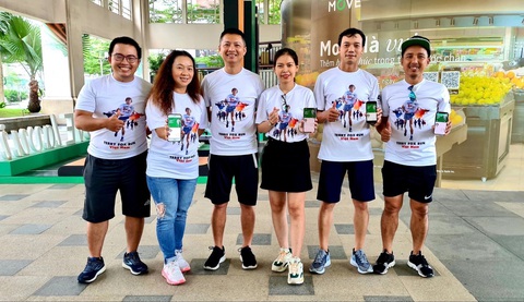 Manulife Việt Nam đánh dấu 20 năm đồng hành cùng Terry Fox Run - Ảnh 1. Manulife Việt Nam đánh dấu 20 năm đồng hành cùng Terry Fox Run - Ảnh 1.