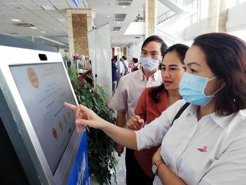 Đừng đẩy khó cho người nộp thuế - Ảnh 1. Đừng đẩy khó cho người nộp thuế - Ảnh 1.