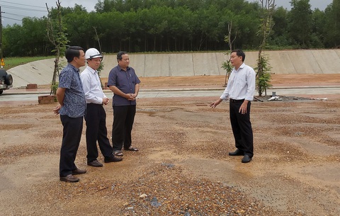 Gian nan kéo điện vào Nam - Ảnh 3. Gian nan kéo điện vào Nam - Ảnh 3.