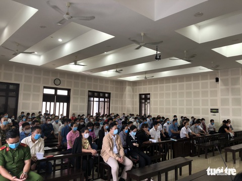 Tổng giám đốc bán 302 lô đất... ma cho 192 người lấy 103 tỉ - Ảnh 3. Tổng giám đốc bán 302 lô đất... ma cho 192 người lấy 103 tỉ - Ảnh 3.