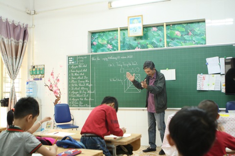 Yêu nghề dạy học - Kỳ 4: Cha, mẹ của trò khuyết tật - Ảnh 1. Yêu nghề dạy học - Kỳ 4: Cha, mẹ của trò khuyết tật - Ảnh 1.