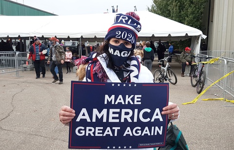 Trump hay Biden chiến thắng nhờ vào 3 điều sau đây - Ảnh 2. Trump hay Biden chiến thắng nhờ vào 3 điều sau đây - Ảnh 2.