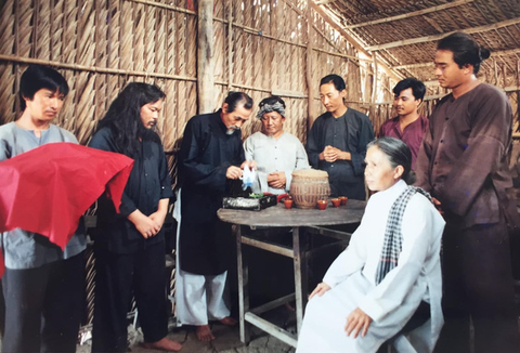 Thương tiếc nghệ sĩ Ánh Hoa: Bà má Nam Bộ từ tốn, giản dị và mộc mạc - Ảnh 4. Thương tiếc nghệ sĩ Ánh Hoa: Bà má Nam Bộ từ tốn, giản dị và mộc mạc - Ảnh 4.