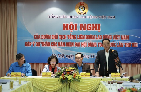 Công nhân cần thị trường lao động hiện đại - Ảnh 2. Công nhân cần thị trường lao động hiện đại - Ảnh 2.