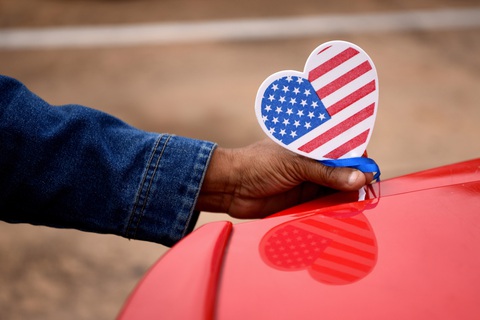 Ông Biden dẫn trước sít sao ở Michigan, dự đoán thắng ở Wisconsin - Ảnh 3. Ông Biden dẫn trước sít sao ở Michigan, dự đoán thắng ở Wisconsin - Ảnh 3.