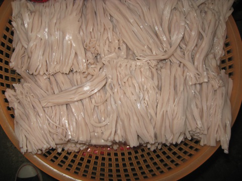 Phở nào ngon bằng phở rong phở ruổi của những kẻ lãng du? - Ảnh 2. Phở nào ngon bằng phở rong phở ruổi của những kẻ lãng du? - Ảnh 2.