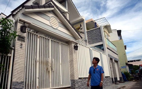 Vụ bỗng dưng bị chiếm nhà ở Bình Thuận: Không xử lý sẽ tạo tiền lệ xấu - Ảnh 1. Vụ bỗng dưng bị chiếm nhà ở Bình Thuận: Không xử lý sẽ tạo tiền lệ xấu - Ảnh 1.