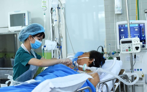 Đã có cổng công khai y tế liệu thiết bị, thuốc men... có còn bị thổi giá? - Ảnh 4. Đã có cổng công khai y tế liệu thiết bị, thuốc men... có còn bị thổi giá? - Ảnh 4.
