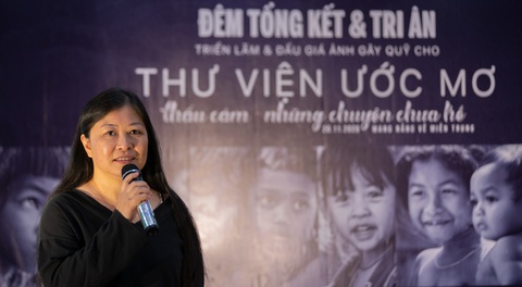 Thêm hơn 1.6 tỉ đồng xây thư viện ước mơ từ triển lãm ảnh ‘Thấu cảm’ - Ảnh 5. Thêm hơn 1.6 tỉ đồng xây thư viện ước mơ từ triển lãm ảnh ‘Thấu cảm’ - Ảnh 5.