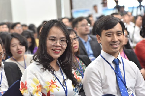 206 trí thức trẻ hội tụ với khát vọng ‘Việt Nam 2045’ - Ảnh 3. 206 trí thức trẻ hội tụ với khát vọng ‘Việt Nam 2045’ - Ảnh 3.