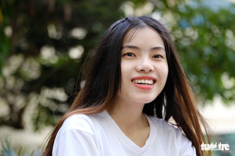 Cô gái khiếm thị được tuyển thẳng vào Nhạc viện - Ảnh 3. Cô gái khiếm thị được tuyển thẳng vào Nhạc viện - Ảnh 3.