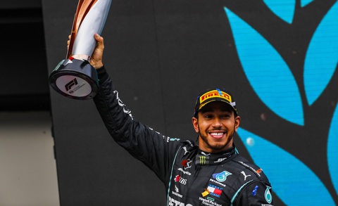 Điểm tin thể thao sáng 22-11: Lewis Hamilton sắp được phong hiệp sĩ, Rooney thua khi làm HLV - Ảnh 1. Điểm tin thể thao sáng 22-11: Lewis Hamilton sắp được phong hiệp sĩ, Rooney thua khi làm HLV - Ảnh 1.