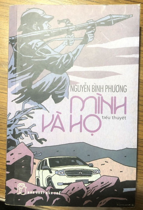 ‘Mình và họ’ của Nguyễn Bình Phương được trao giải nhất, ông Hữu Thỉnh từ chối giải thưởng - Ảnh 2. ‘Mình và họ’ của Nguyễn Bình Phương được trao giải nhất, ông Hữu Thỉnh từ chối giải thưởng - Ảnh 2.
