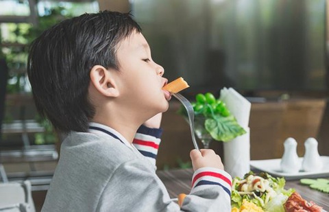 Yếu tố vàng giúp trẻ tối ưu tiềm năng phát triển - Ảnh 1. Yếu tố vàng giúp trẻ tối ưu tiềm năng phát triển - Ảnh 1.