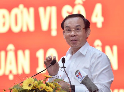 Bí thư Nguyễn Văn Nên: Tôi có quan điểm sống để cống hiến, ở đâu cũng hết mình - Ảnh 1. Bí thư Nguyễn Văn Nên: Tôi có quan điểm sống để cống hiến, ở đâu cũng hết mình - Ảnh 1.