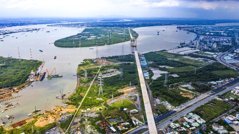 Kết nối hạ tầng vùng Đông Nam Bộ: Tiền đâu, đất đâu và ý chí đâu? - Ảnh 1. Kết nối hạ tầng vùng Đông Nam Bộ: Tiền đâu, đất đâu và ý chí đâu? - Ảnh 1.