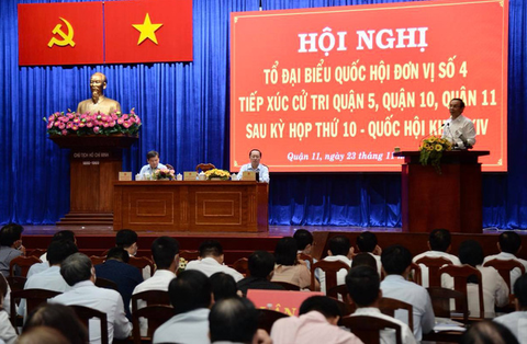 Bí thư Nguyễn Văn Nên: Tôi có quan điểm sống để cống hiến, ở đâu cũng hết mình - Ảnh 2. Bí thư Nguyễn Văn Nên: Tôi có quan điểm sống để cống hiến, ở đâu cũng hết mình - Ảnh 2.