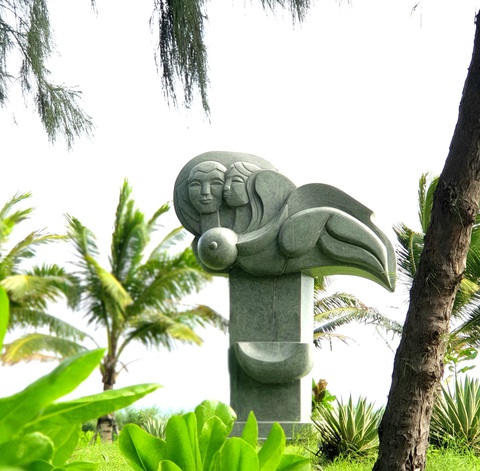 Đạo’ tượng ở Tuy Hòa: ông Vinh nói đã xin phép bằng miệng; tác giả: Chưa bao giờ - Ảnh 1. Đạo’ tượng ở Tuy Hòa: ông Vinh nói đã xin phép bằng miệng; tác giả: Chưa bao giờ - Ảnh 1.