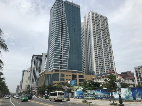 Mường Thanh ở Đà Nẵng: Vì sao chưa cưỡng chế? Vì sao rút đơn kiện? - Ảnh 1. Mường Thanh ở Đà Nẵng: Vì sao chưa cưỡng chế? Vì sao rút đơn kiện? - Ảnh 1.