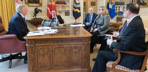 Hiểu ra sao về việc GSA bật đèn xanh chuyển giao quyền lực cho ông Biden? - Ảnh 1. Hiểu ra sao về việc GSA bật đèn xanh chuyển giao quyền lực cho ông Biden? - Ảnh 1.