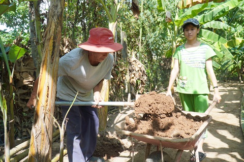 Nông dân Bến Tre hào hứng khởi nghiệp với vốn GREENFEED - Ảnh 1. Nông dân Bến Tre hào hứng khởi nghiệp với vốn GREENFEED - Ảnh 1.